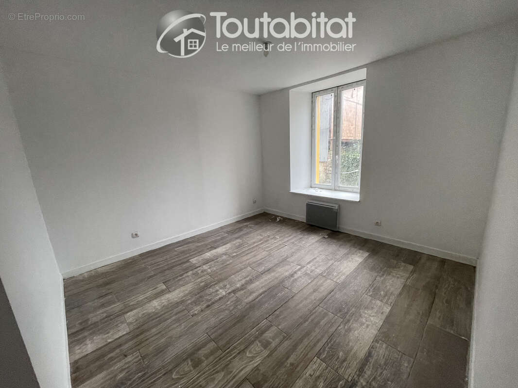 Appartement à CHARLEVILLE-MEZIERES