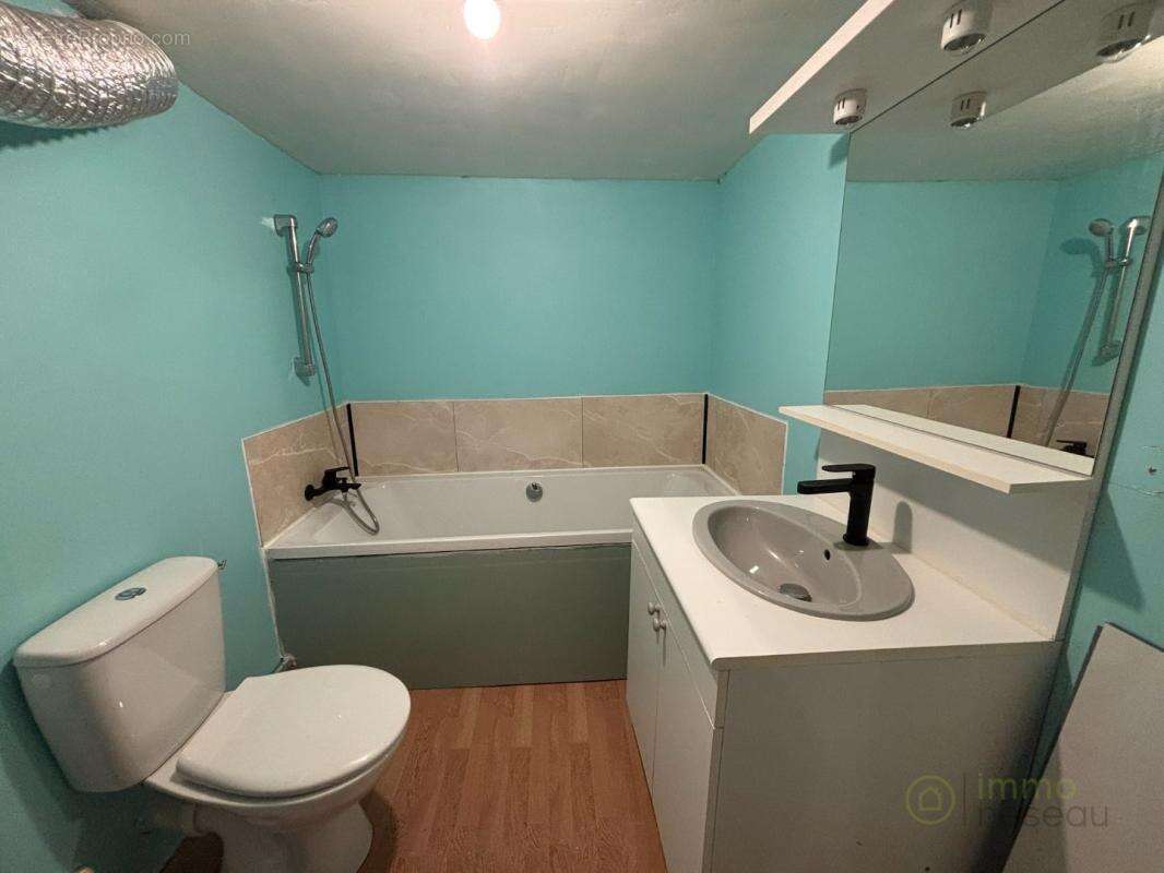 Maison 150 m² à Fenioux  - photo 8