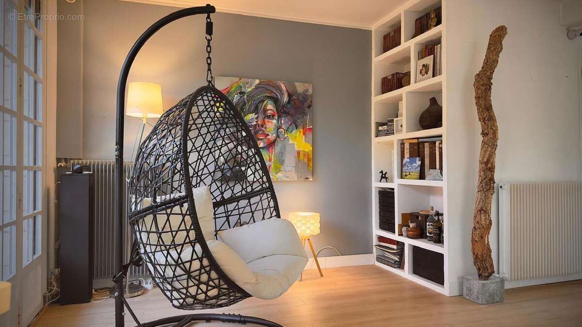 Jolie maison 7 pièces au calme coeur village - photo 8