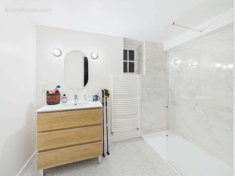 Maison à FAVEROLLES