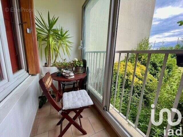 Photo 9 - Appartement à COUBRON