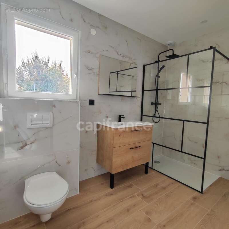 Maison à LE PONT-DE-BEAUVOISIN