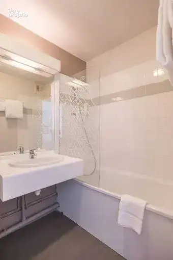 Appartement 20 m² à Saint-Cyr-L'ecole  - photo 3