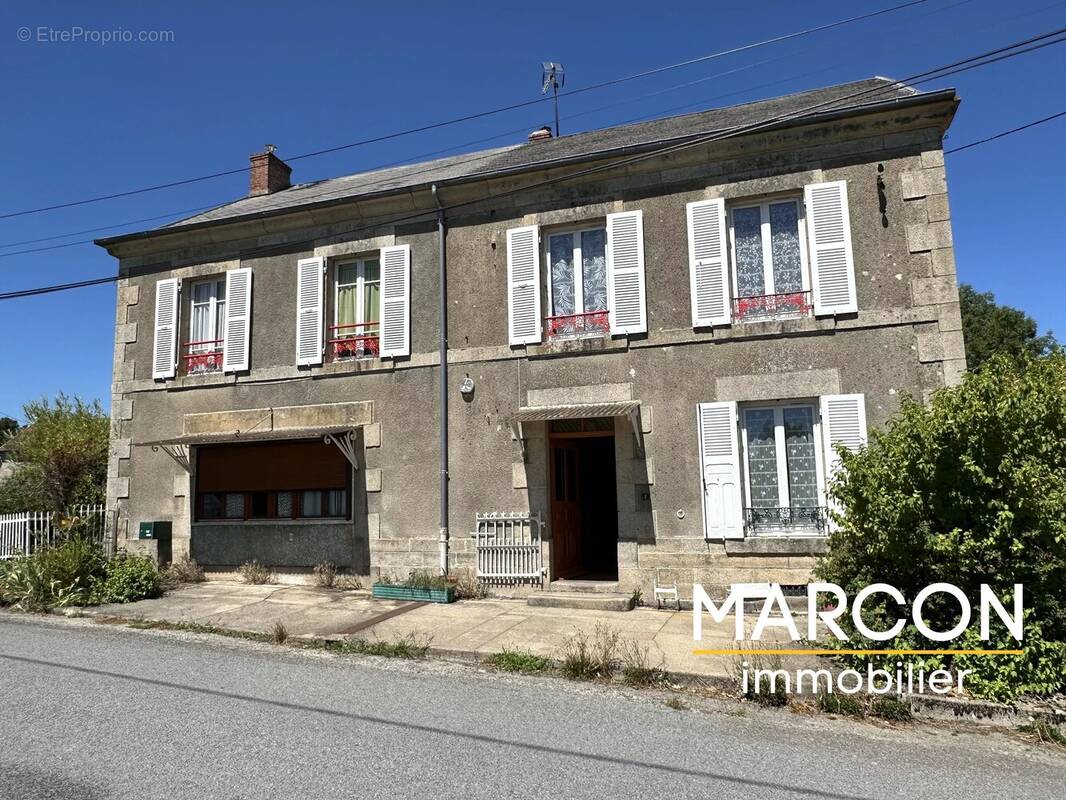 Maison à VALLIERE