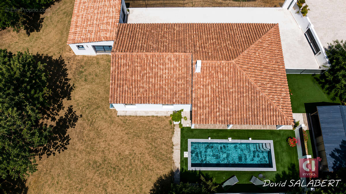 Maison à FORCALQUEIRET