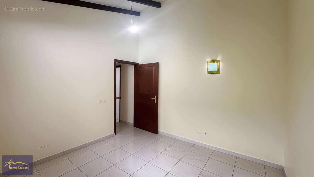 SAINT-CLAUDE   Élégante villa avec appartement indépendant, vue mer et montagne - photo 16