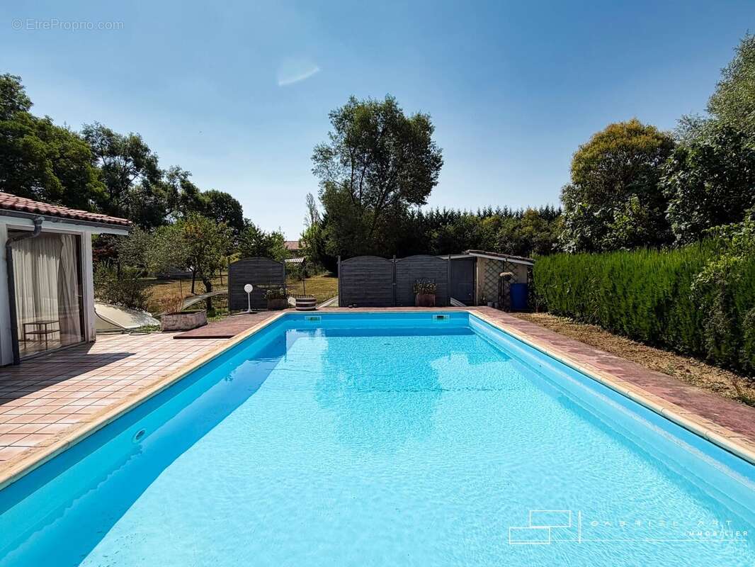 Maison 110 m² à Pavie  - photo 3