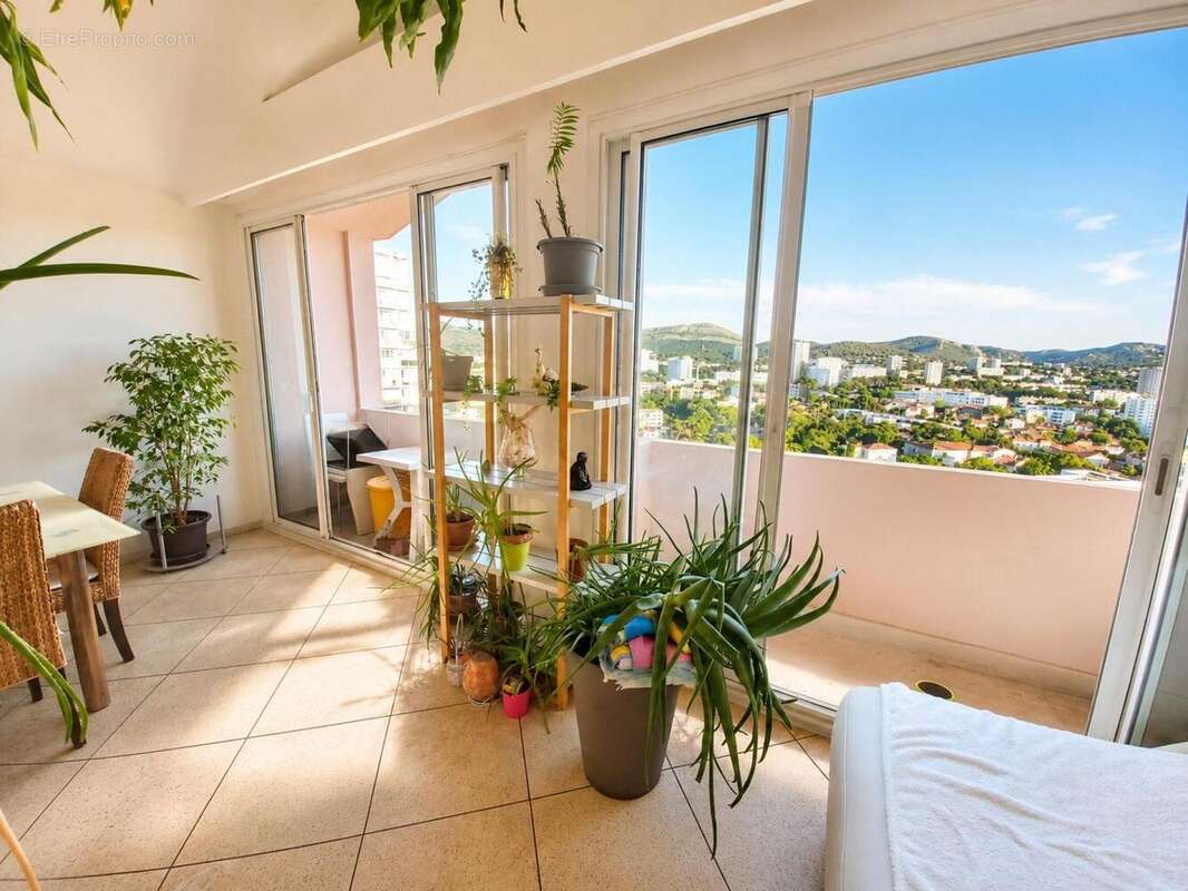 Photo 9 - Appartement à MARSEILLE-9E