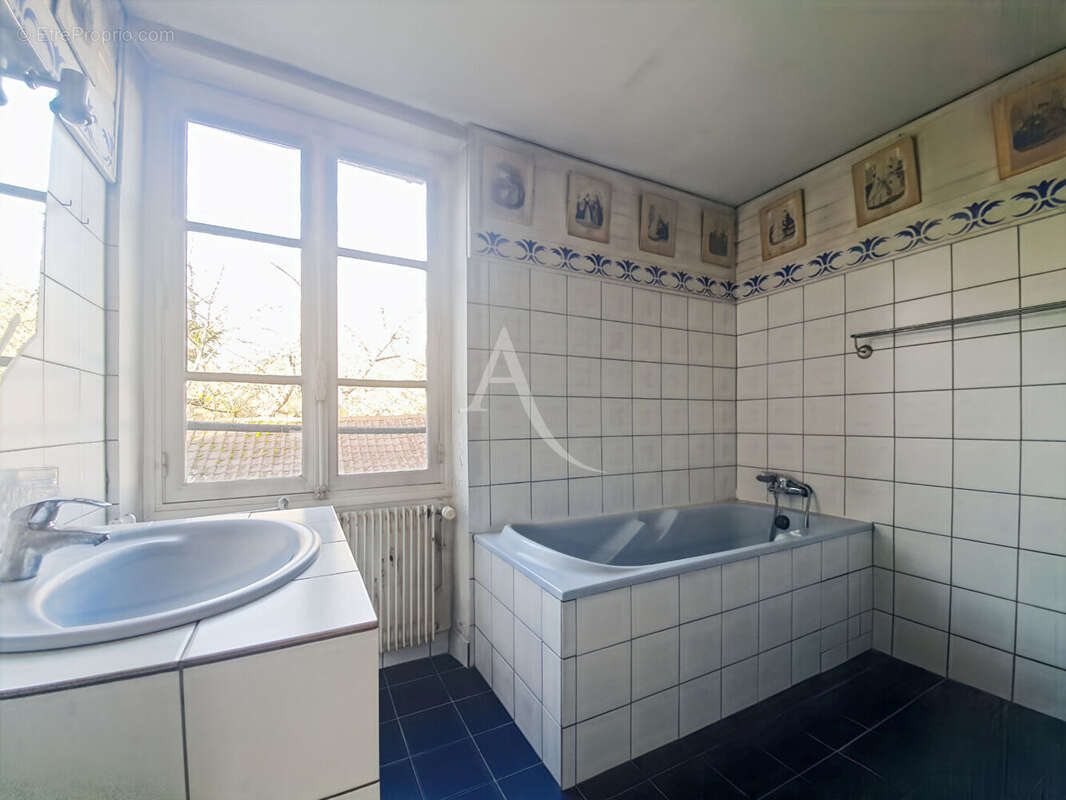 Maison à TESSANCOURT-SUR-AUBETTE