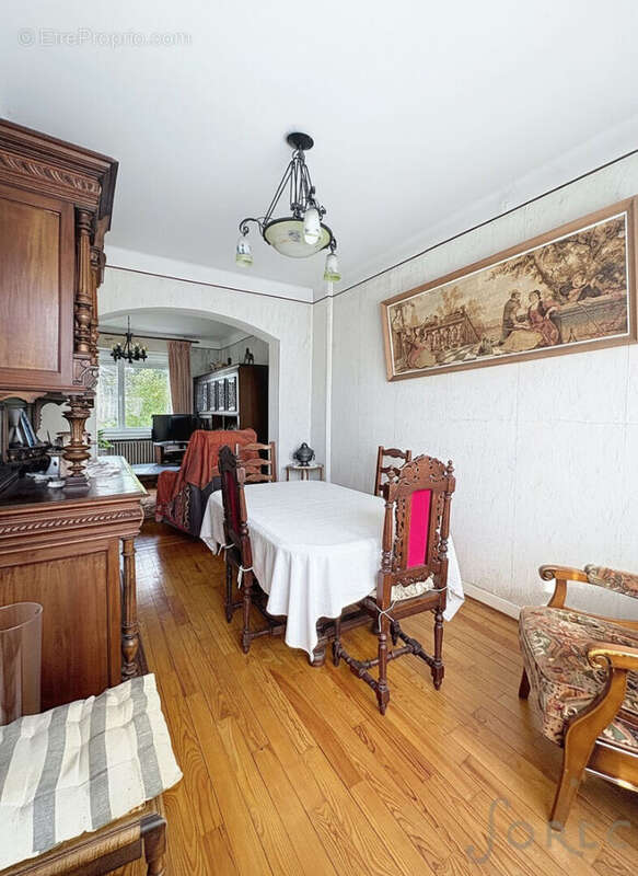 Maison à MOULINS-LES-METZ