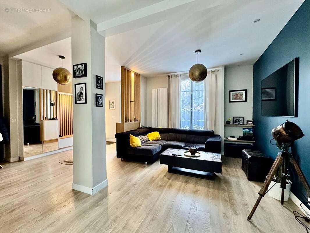 Maison à BOIS-COLOMBES