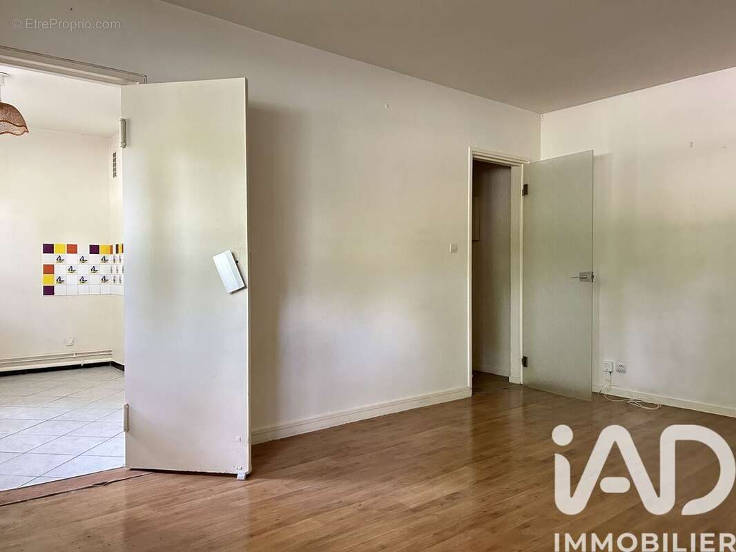Appartement 32 m² à Chatou  - photo 4
