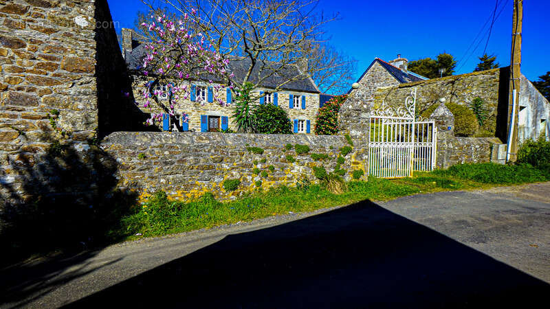 Maison à CLEDEN-CAP-SIZUN