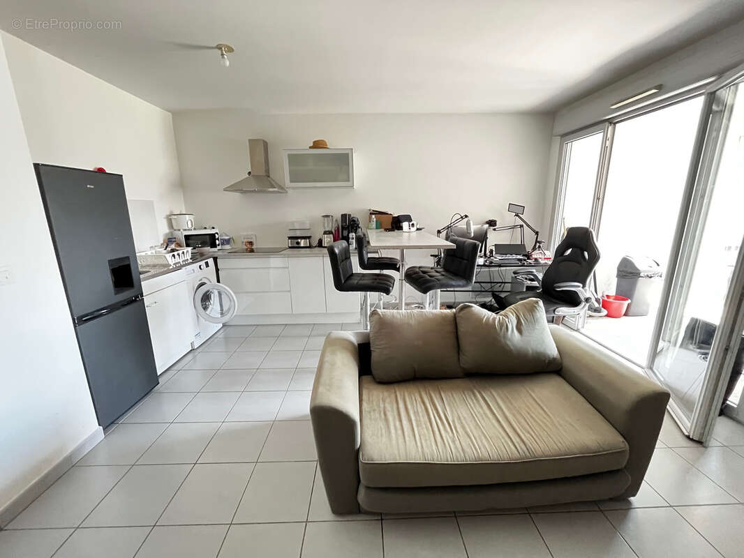 Appartement à MARSEILLE-2E