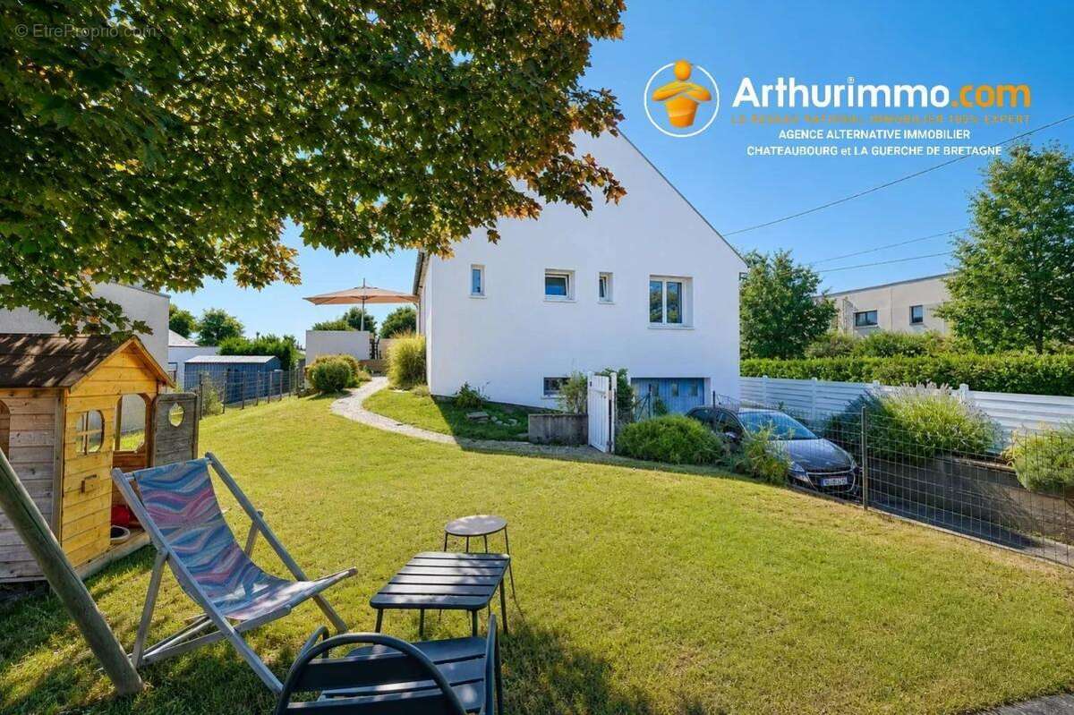 Votre futur cocon familial vous attend à Châteaubourg ! - photo 17