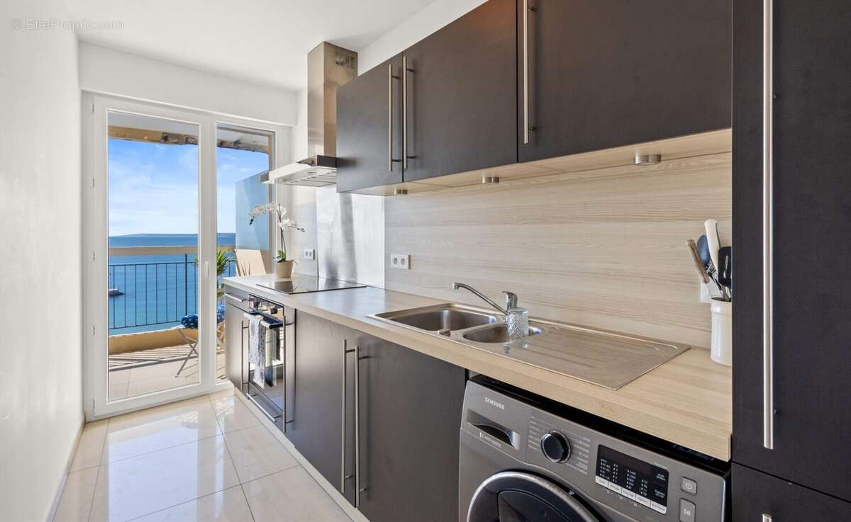 Appartement à SAINT-RAPHAEL
