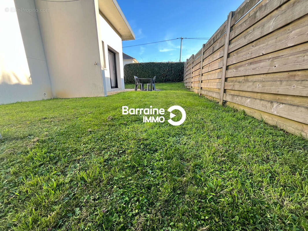 Maison à PLOUGONVELIN