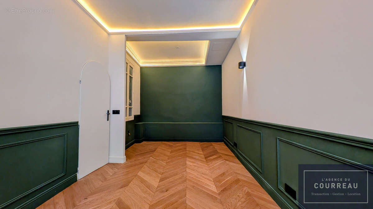 Place Jean Jaurès   Superbes bureaux de prestige avec ascenseur - photo 3