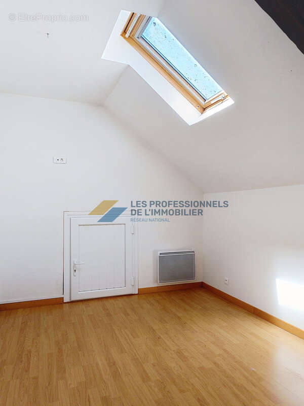 Appartement à NIVILLAC