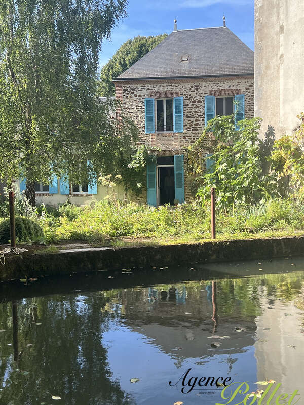 Maison à VAILLY-SUR-SAULDRE