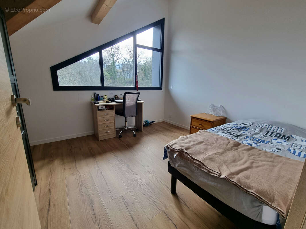 Appartement à NEUVECELLE