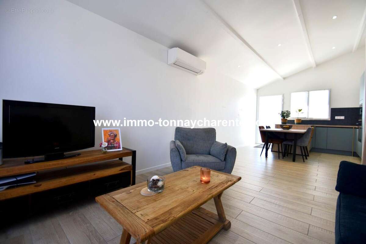 Maison à TONNAY-CHARENTE