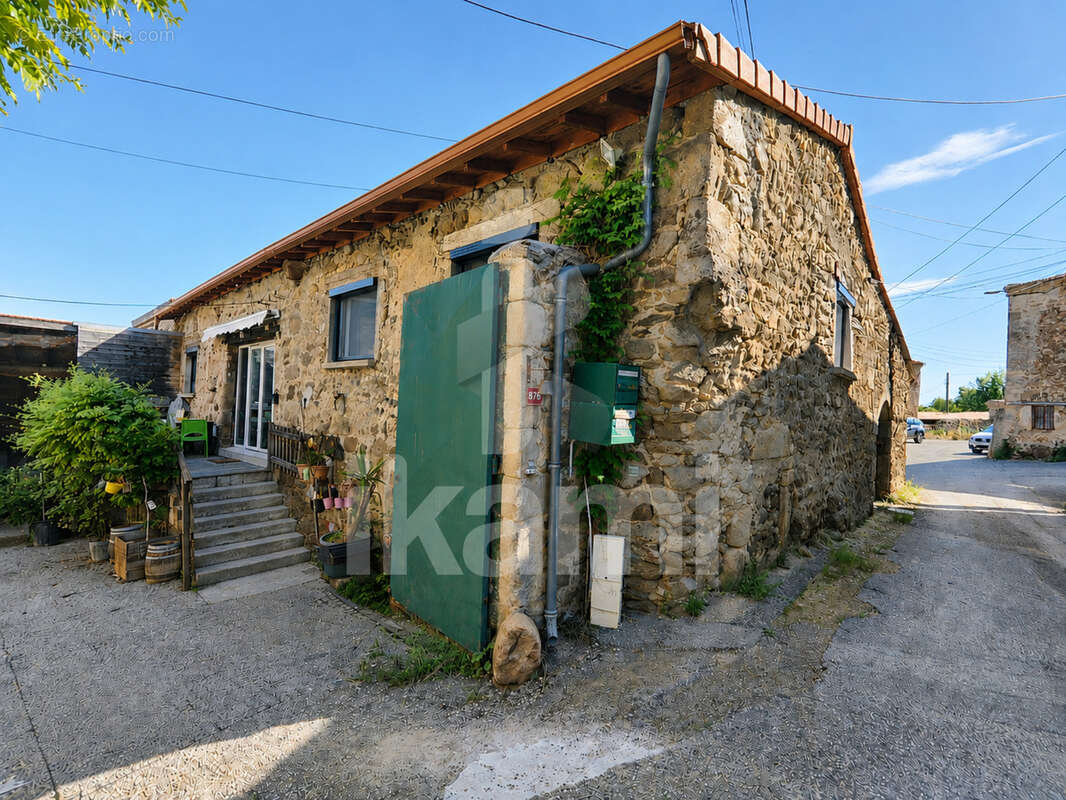 Maison à FELINES