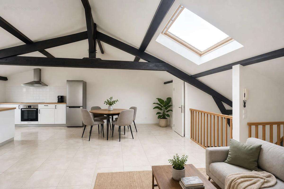 Appartement à CORBEIL-ESSONNES