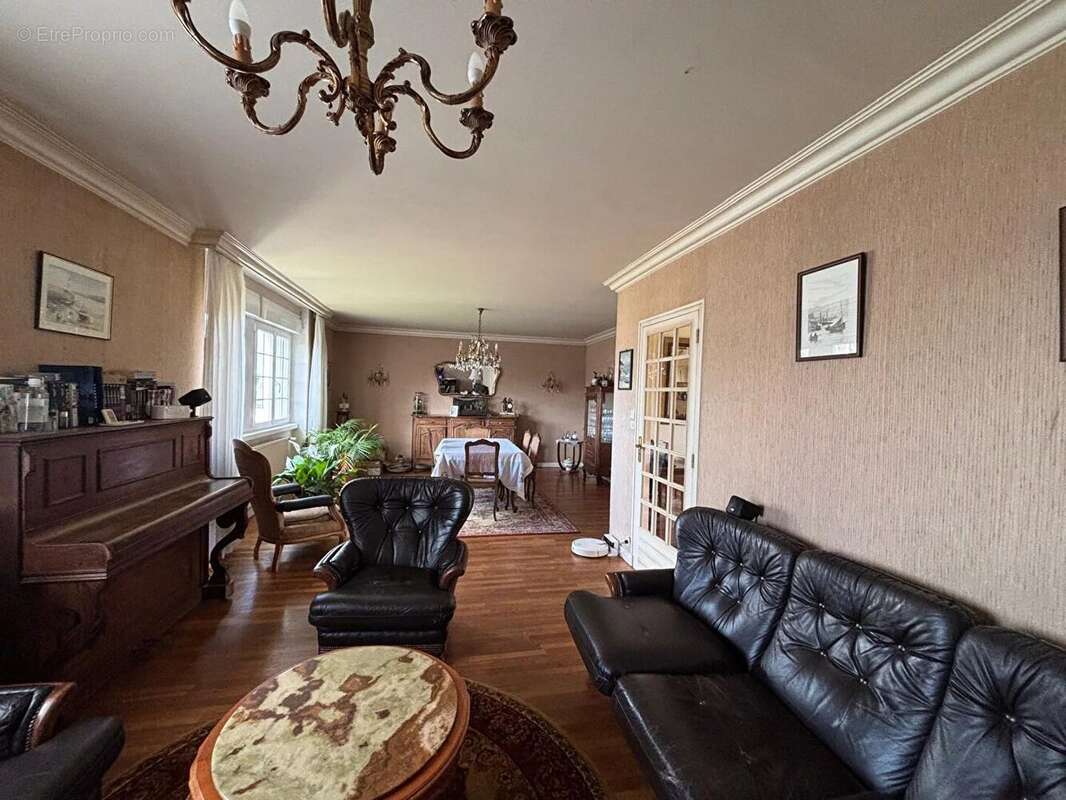 Maison à GUIPRONVEL