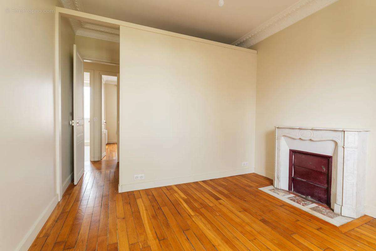 Appartement à LE RAINCY