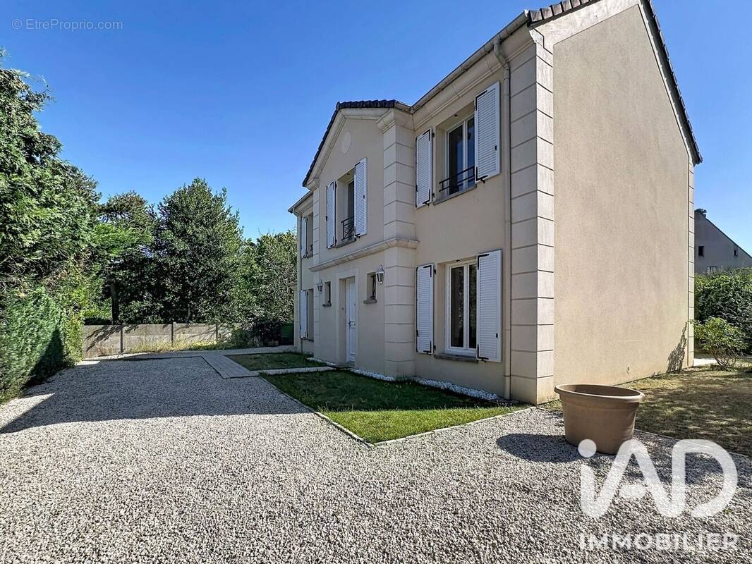 Photo 1 - Maison à ERAGNY