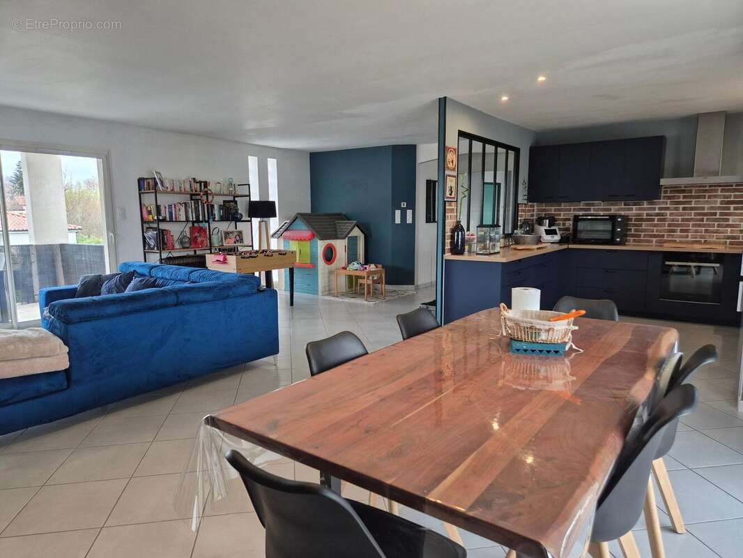Maison 170 m² à Marssac-Sur-Tarn  - photo 2