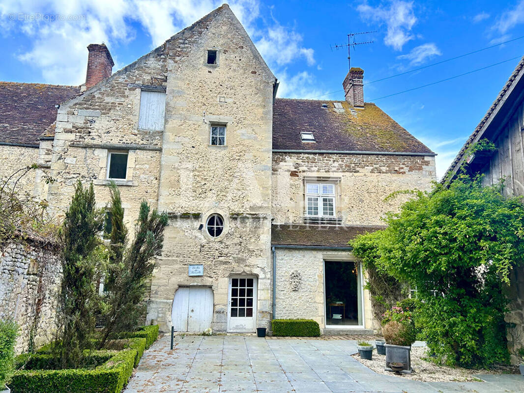 Maison à ECOUCHE