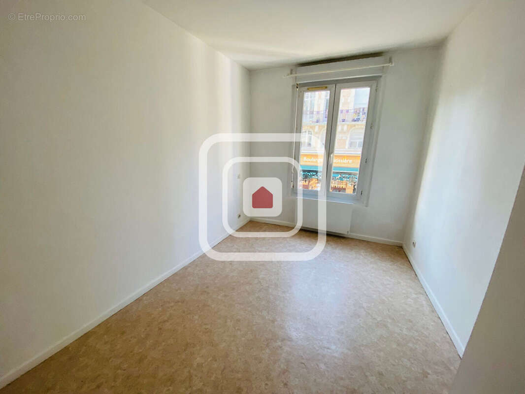 Hyper-centre appartement t2 37.19 m2 - photo 5