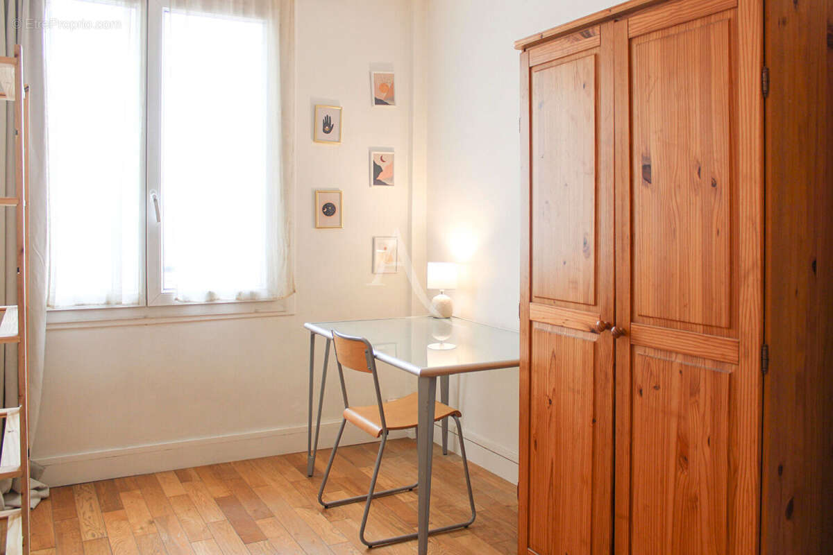 Appartement à AUBERVILLIERS