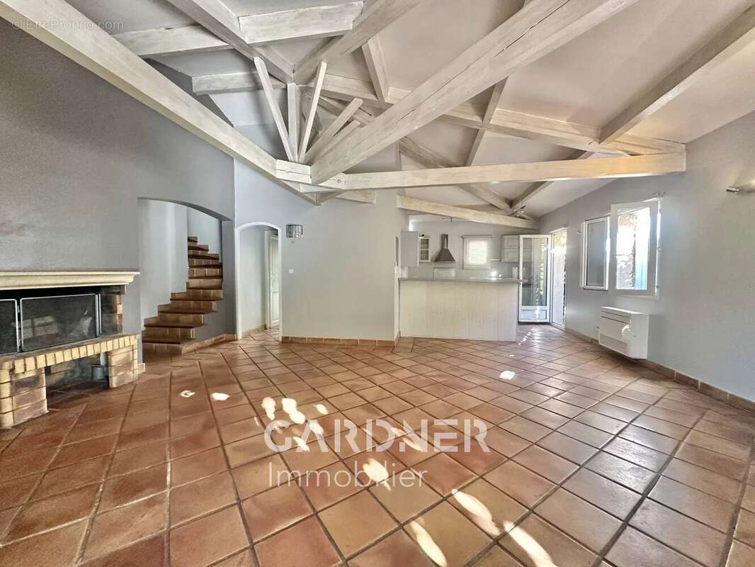 Maison à MARSEILLE-12E