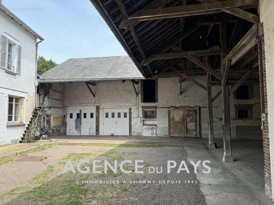 Maison et dependances secteur trigueres - photo 4