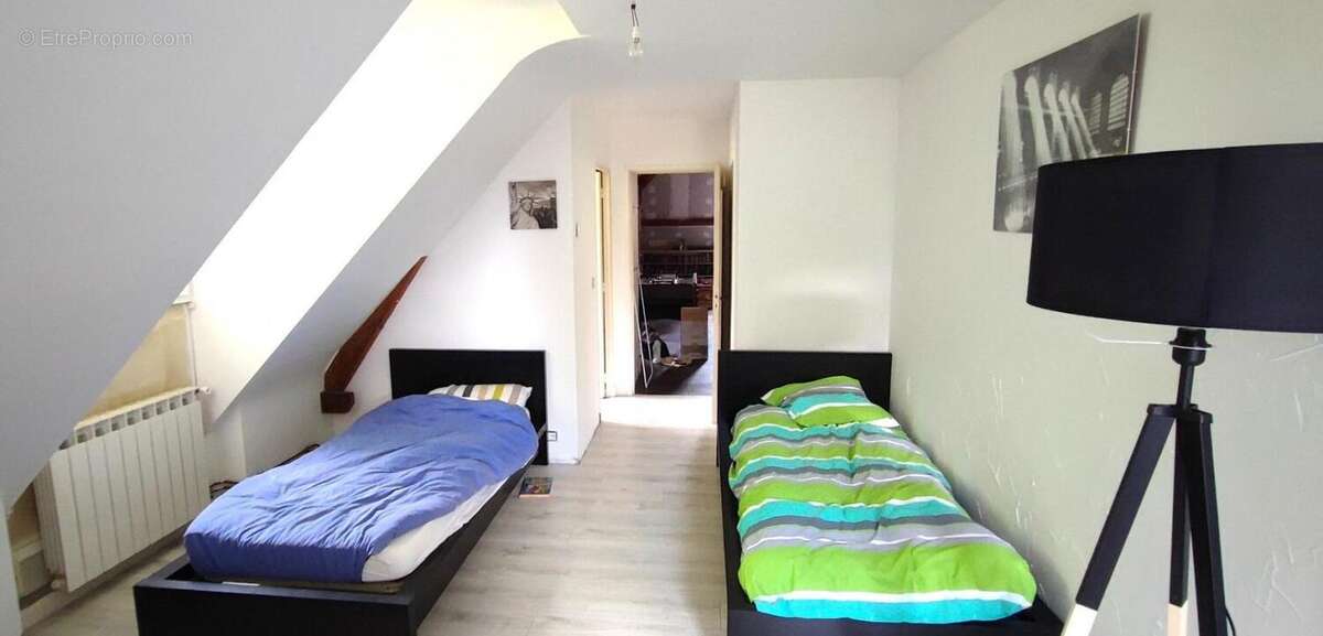 Maison à DECAZEVILLE