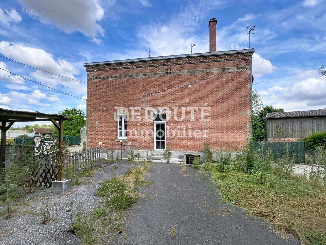 SUIPPES - À VENDRE - Maison avec terrain - photo 3