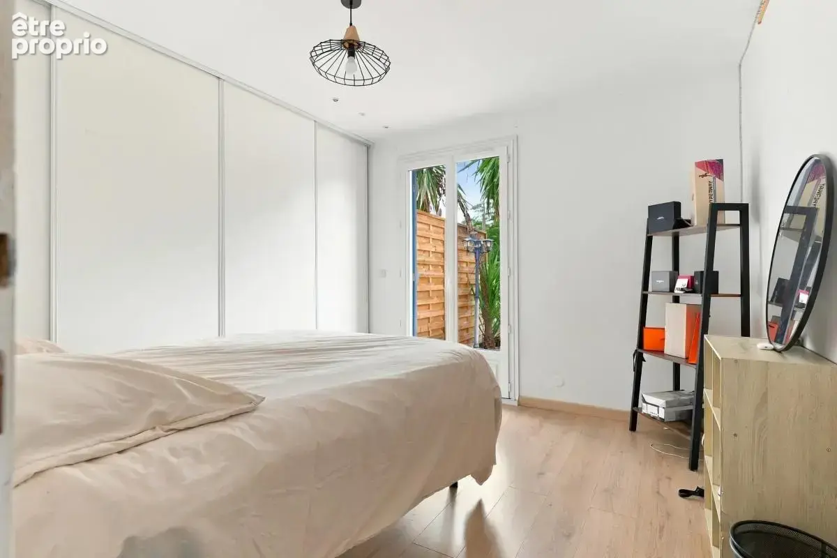 Maison de 6 pièces de 160 m² à Sanary-sur-Mer - photo 11