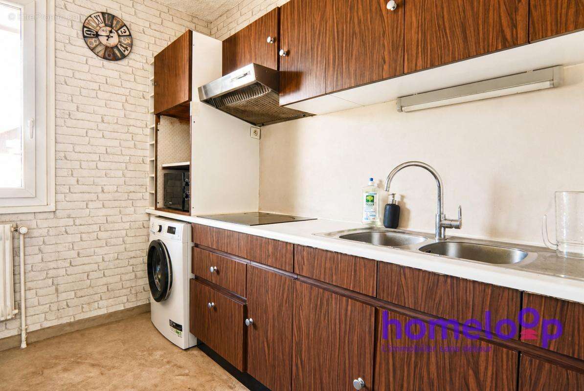 Appartement à BRON
