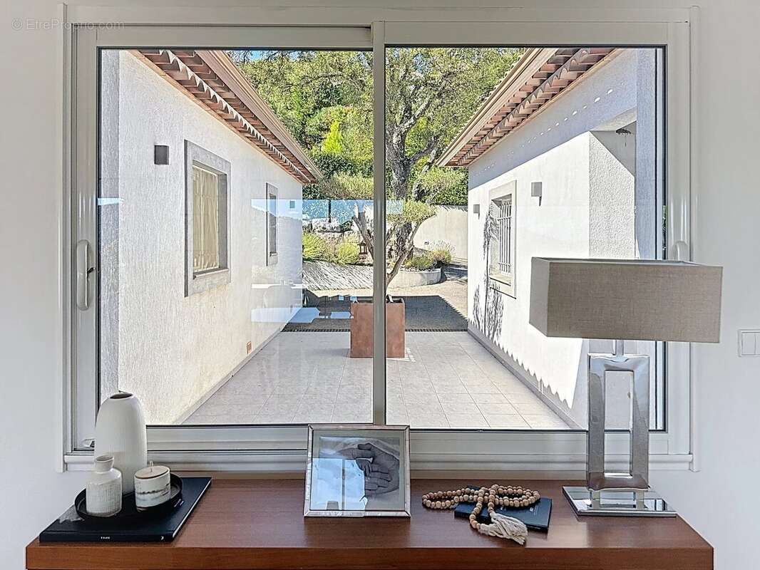 Maison à LES ADRETS-DE-L'ESTEREL