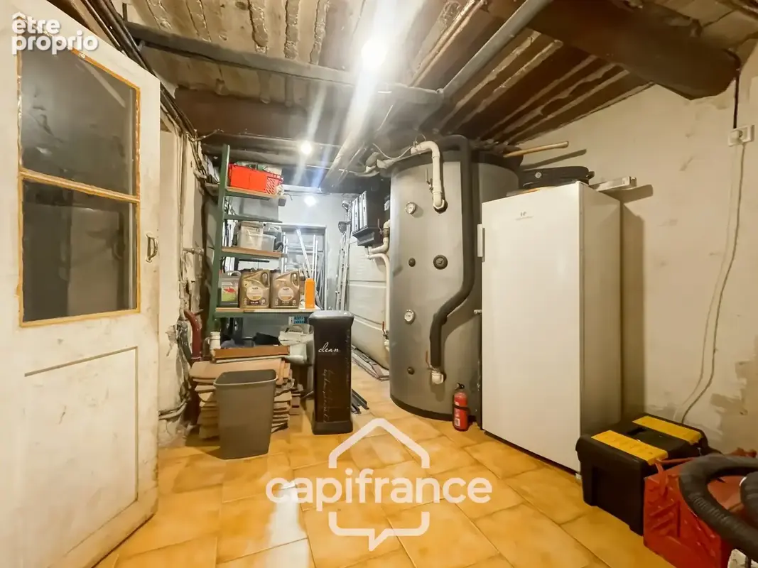 ne demeure de caractère au cœur de la Provence: 242 m2 de superficie habitable , une TERRASSE PANORAMIQUE. Distribution sur 3 ni - photo 45