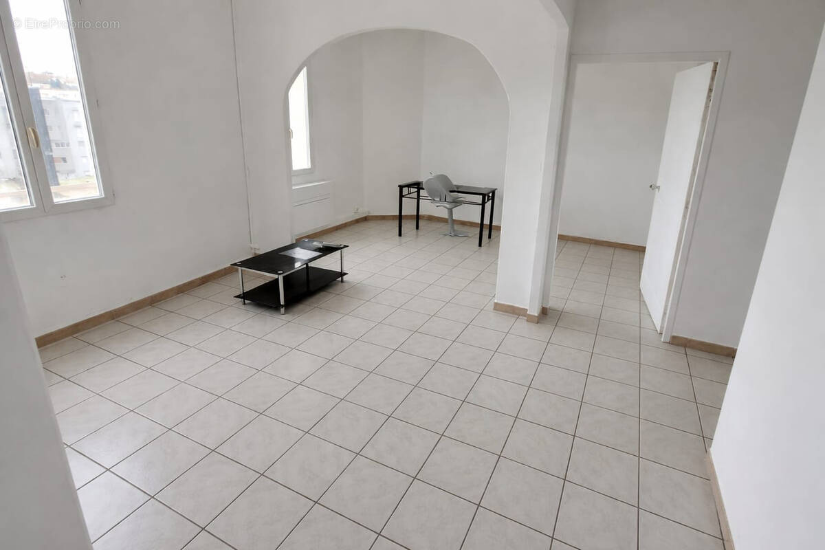 Appartement à BEZIERS