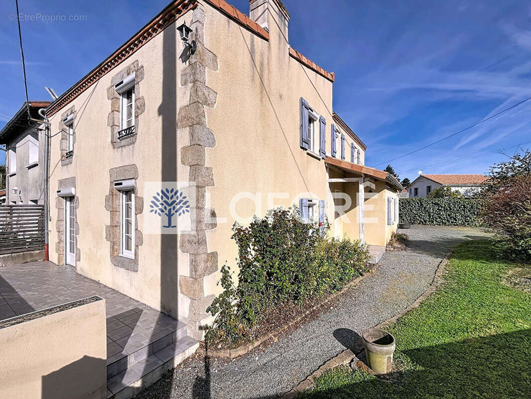 Maison à BRETIGNOLLES