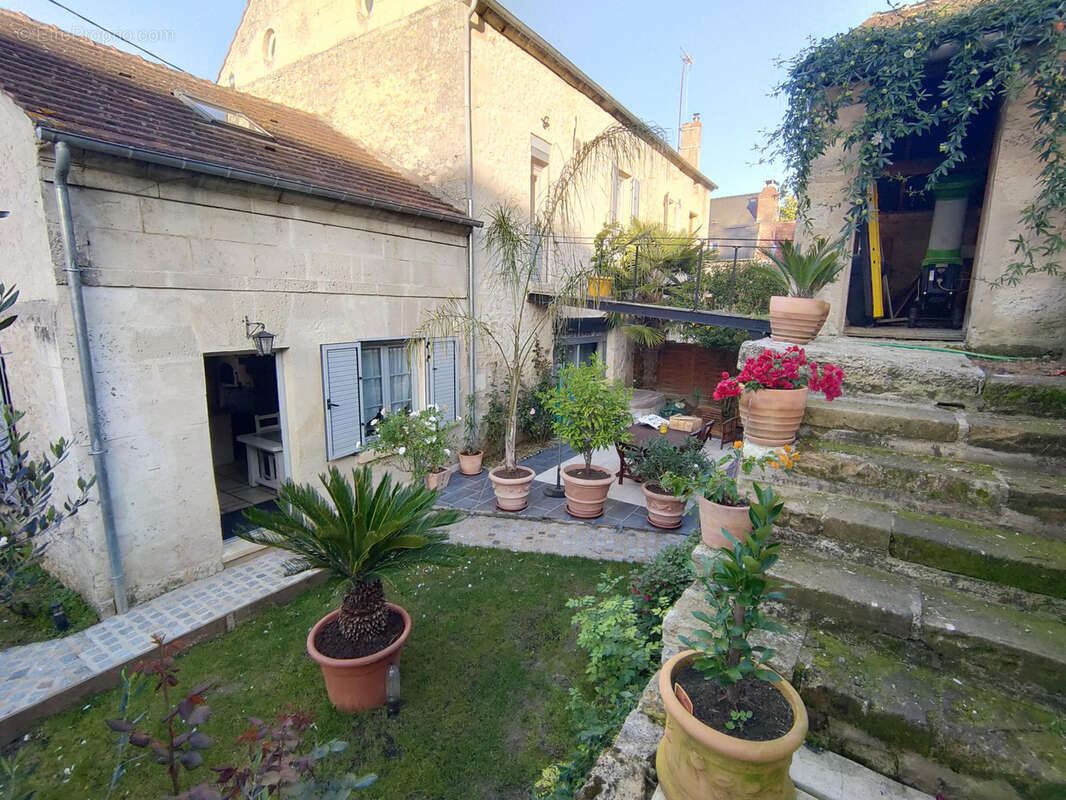 Maison à CREPY-EN-VALOIS