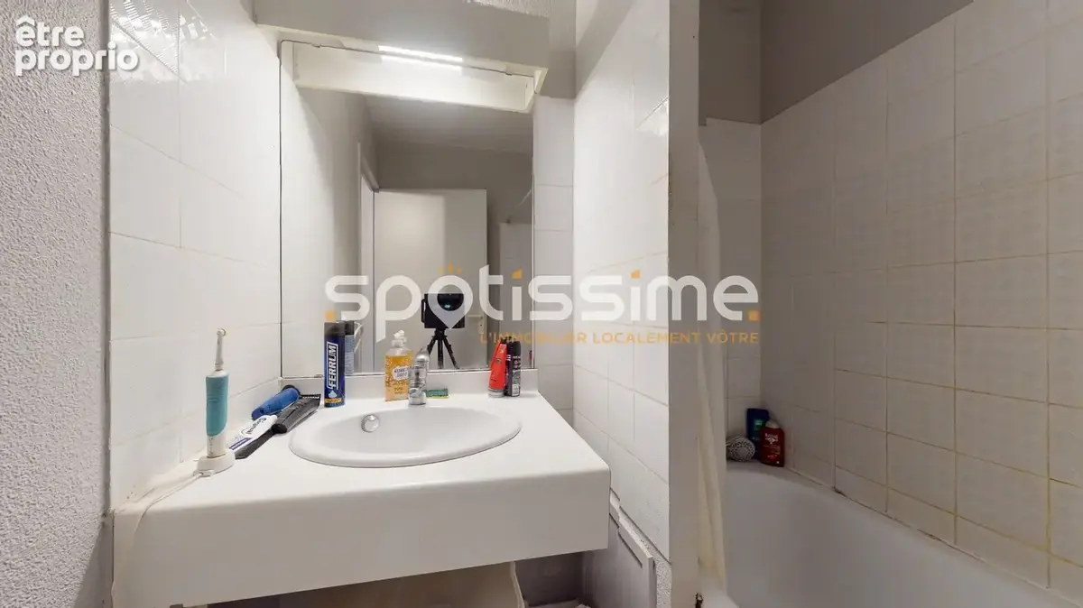 CAP D'AGDE  ROCHELONGUE  T2 cabine  Vue mer latérale  Piscine  Ascenseur - photo 15