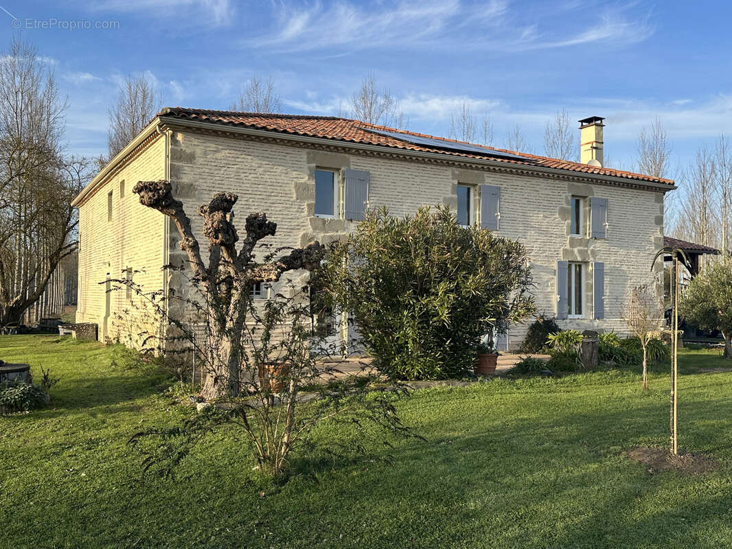 Maison à SAINT-PARDOUX-DU-BREUIL
