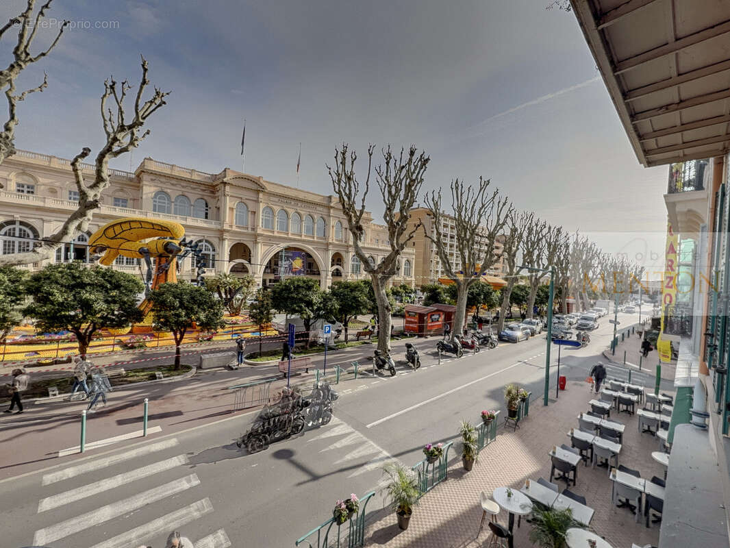 Appartement à MENTON