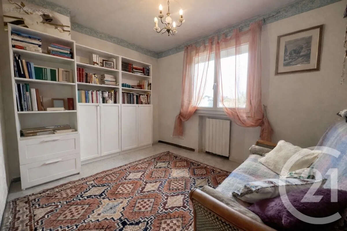 Maison à SIX-FOURS-LES-PLAGES